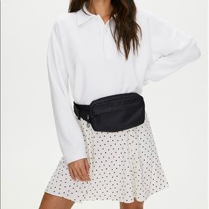 NWT! Black Waist / Fanny Pack